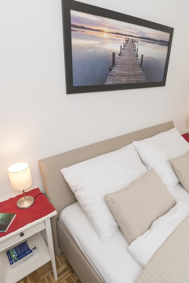 Appartement Hideaway Am Tabor Wenen