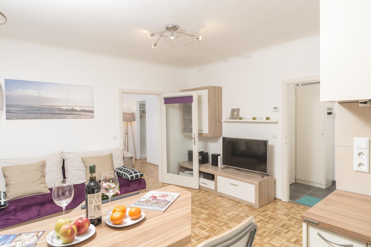 Appartement Hideaway Am Tabor Wenen